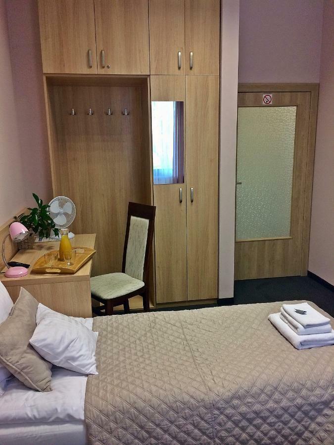 3Rooms Krasków Eksteriør bilde